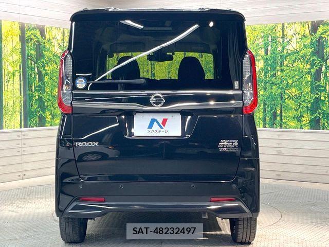 Nissan ROOX 2023-06 8316805-14