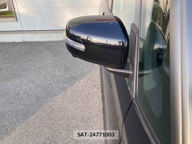 Nissan ROOX 2023-12 8316822-13
