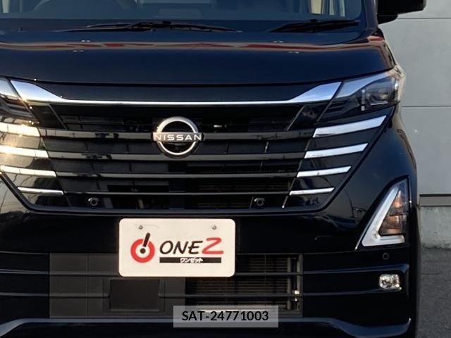 Nissan ROOX 2023-12 8316822-6