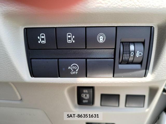 Nissan ROOX 2023-12 8316811-18