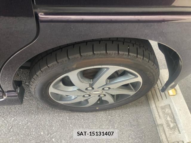 Nissan ROOX 2011-11 8316852-6