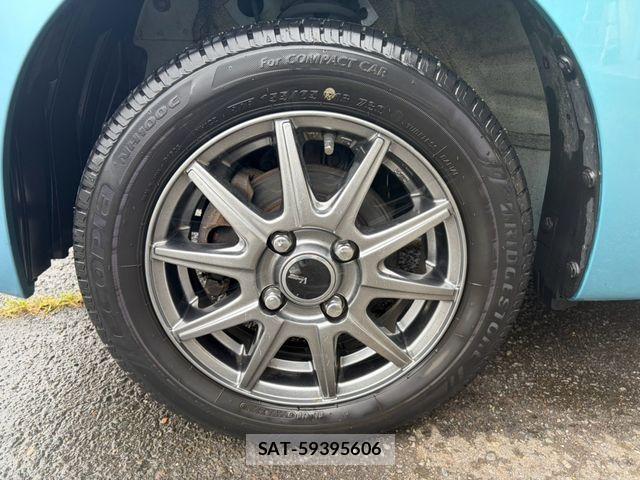 Nissan ROOX 2012-10 8316841-13
