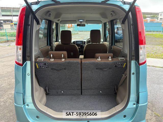 Nissan ROOX 2012-10 8316841-16