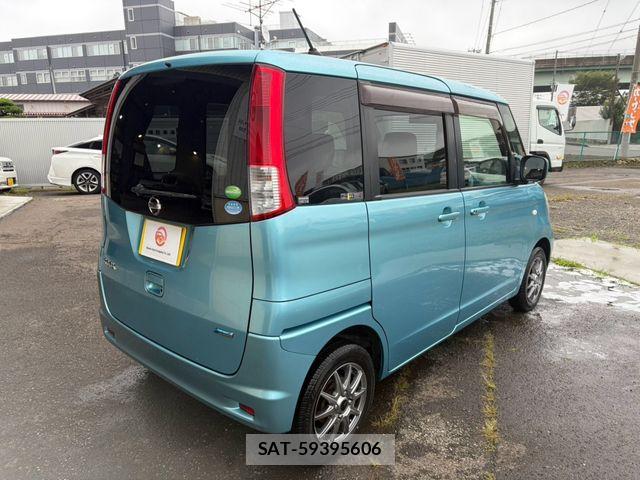 Nissan ROOX 2012-10 8316841-7