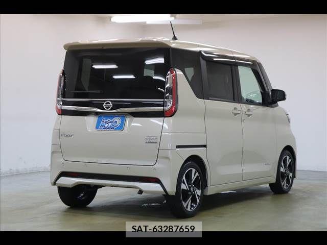 Nissan ROOX 2022-05 8316804-18