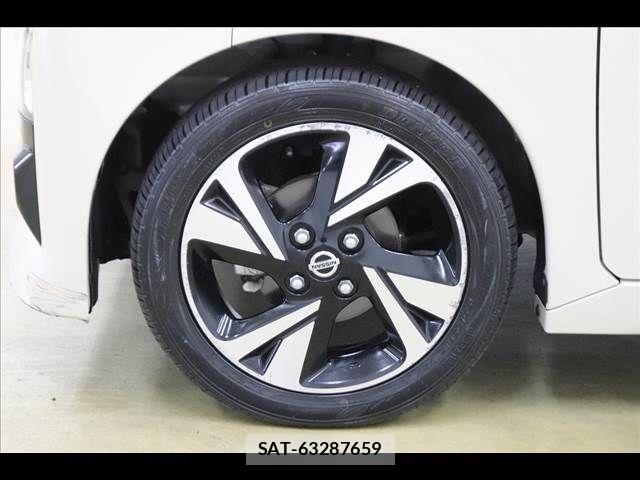 Nissan ROOX 2022-05 8316804-23