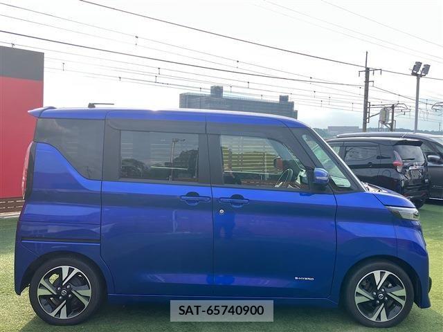 Nissan ROOX 2021-05 8316825-6