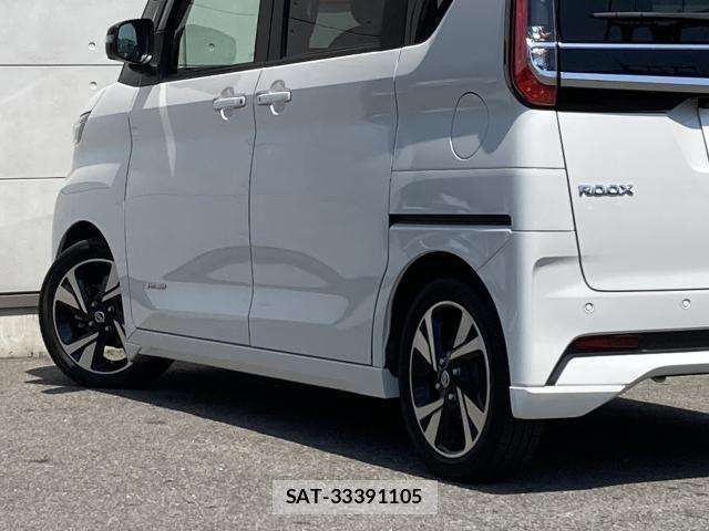 Nissan ROOX 2021-09 8316828-15