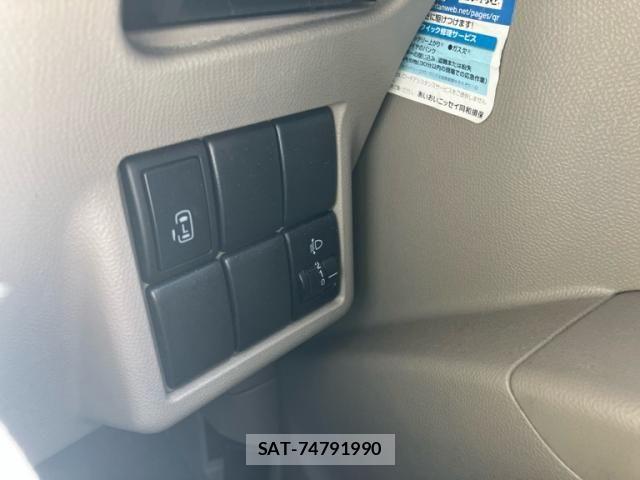 Nissan ROOX 2011-11 8316854-23