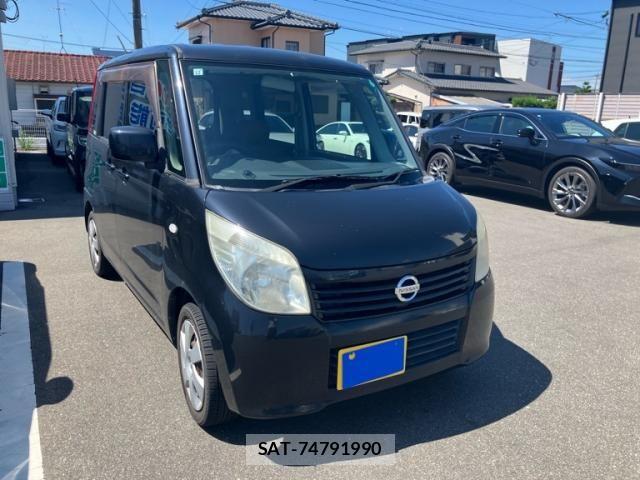 Nissan ROOX 2011-11 8316854-2