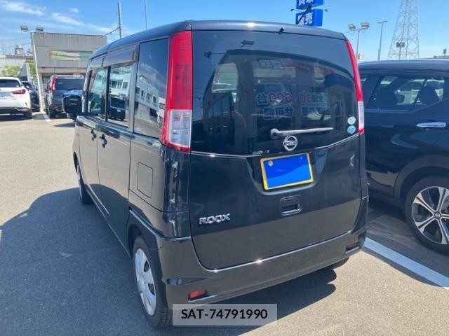 Nissan ROOX 2011-11 8316854-3