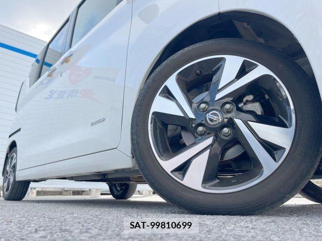 Nissan ROOX 2021-01 8316812-13