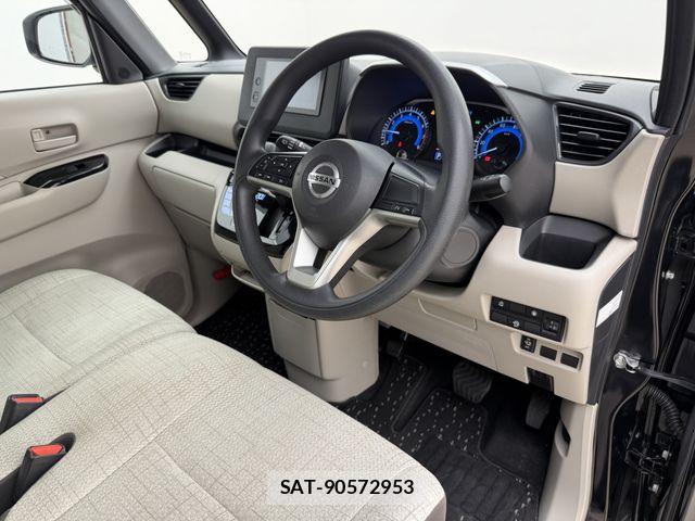 Nissan ROOX 2021-11 8316840-12