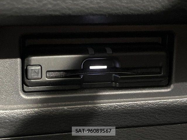 Nissan ROOX 2023-01 8316809-5