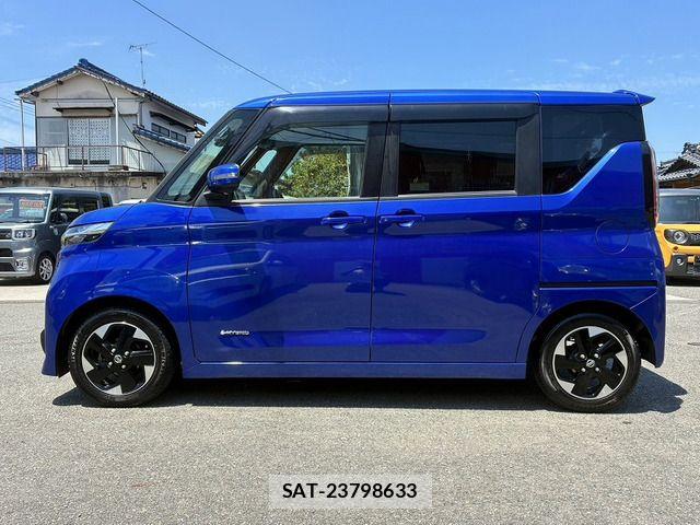 Nissan ROOX 2020-04 8316837-4