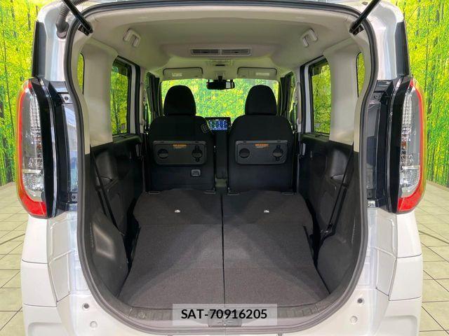 Nissan ROOX 2022-04 8316827-9