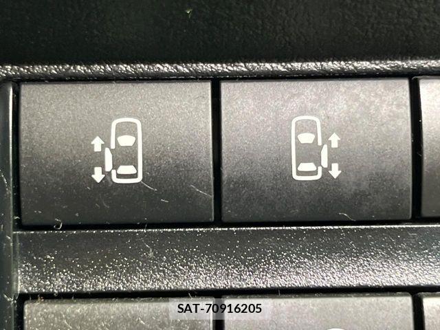 Nissan ROOX 2022-04 8316827-2