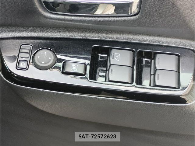 Nissan ROOX 2023-06 8316823-27