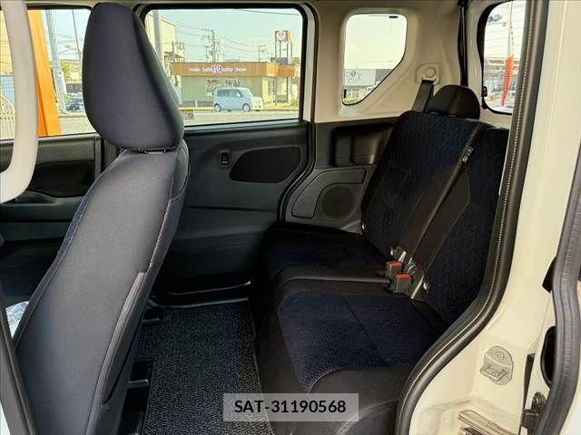 Nissan ROOX 2020-07 8316826-18