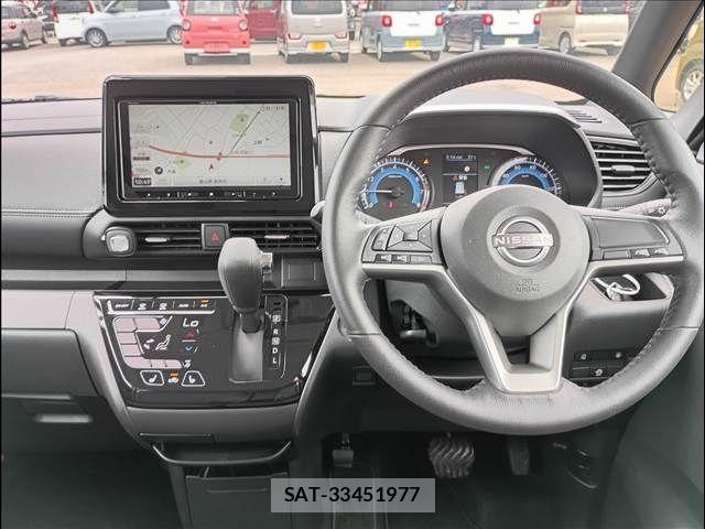 Nissan ROOX 2024-01 8316831-3