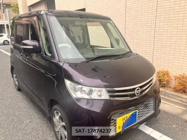 Nissan ROOX 2010-05 8316856-2