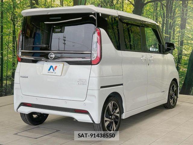 Nissan ROOX 2022-11 8316820-16