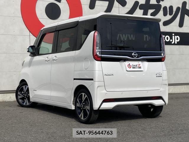 Nissan ROOX 2022-09 8316821-14