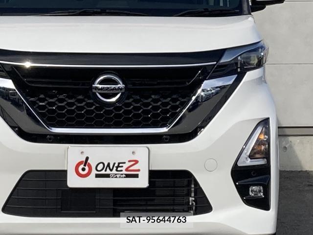 Nissan ROOX 2022-09 8316821-6