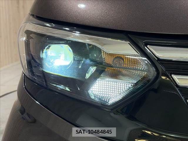 Nissan ROOX 2024-11 8337703-11