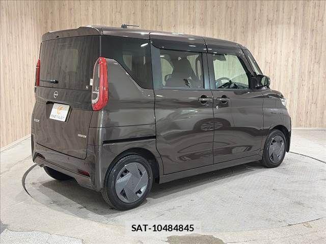 Nissan ROOX 2024-11 8337703-16