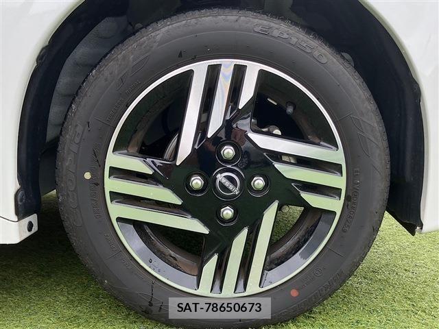 Nissan ROOX 2025-09 8337698-18