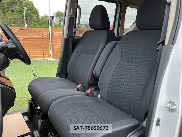 Nissan ROOX 2025-09 8337698-29
