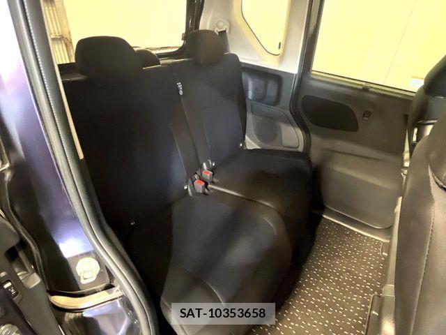 Nissan ROOX 2022-07 8337711-9