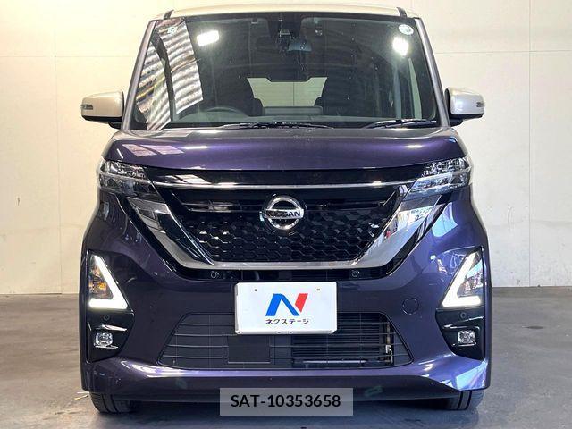 Nissan ROOX 2022-07 8337711-15
