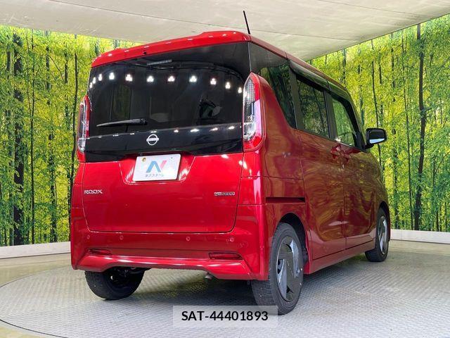 Nissan ROOX 2023-08 8337705-16