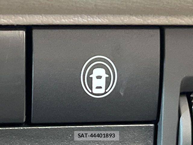 Nissan ROOX 2023-08 8337705-5
