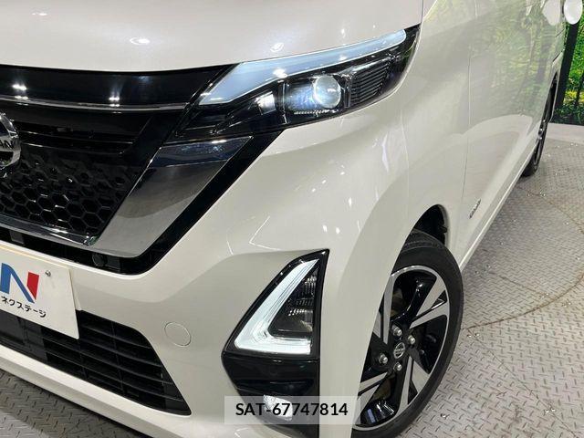 Nissan ROOX 2022-02 8337704-11