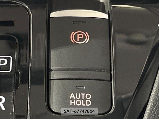 Nissan ROOX 2022-02 8337704-6