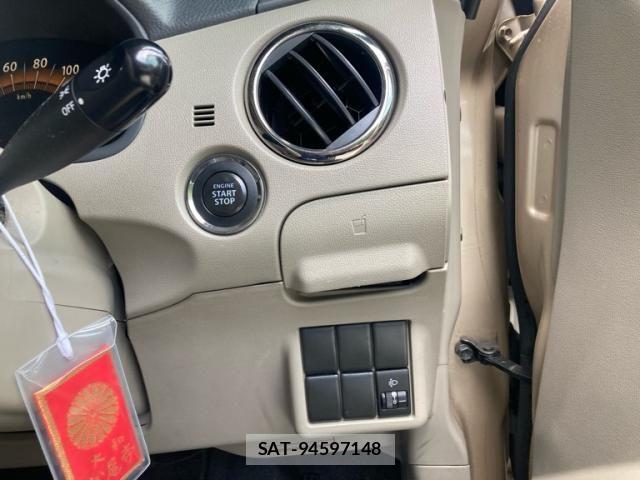 Nissan ROOX 2010-09 8334447-11