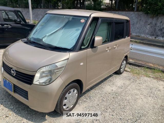 Nissan ROOX 2010-09 8334447-1