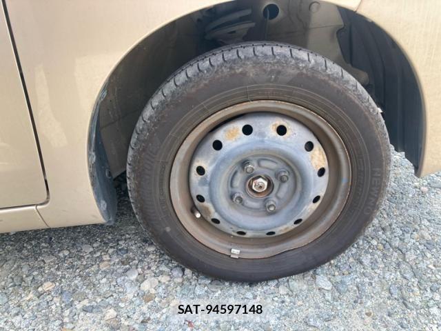 Nissan ROOX 2010-09 8334447-3