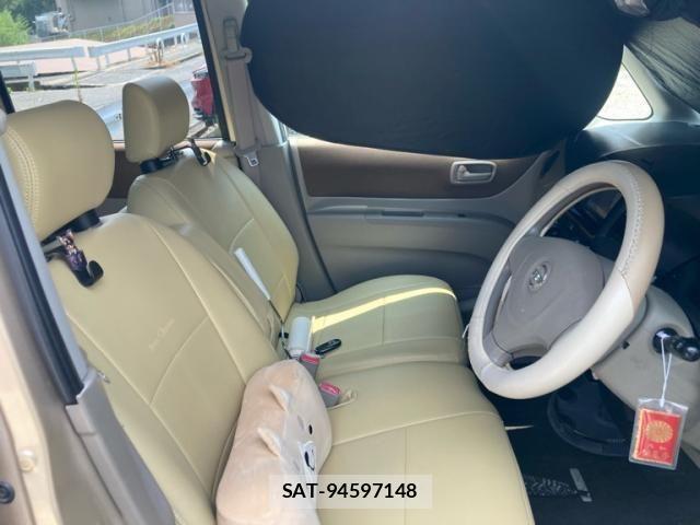 Nissan ROOX 2010-09 8334447-6