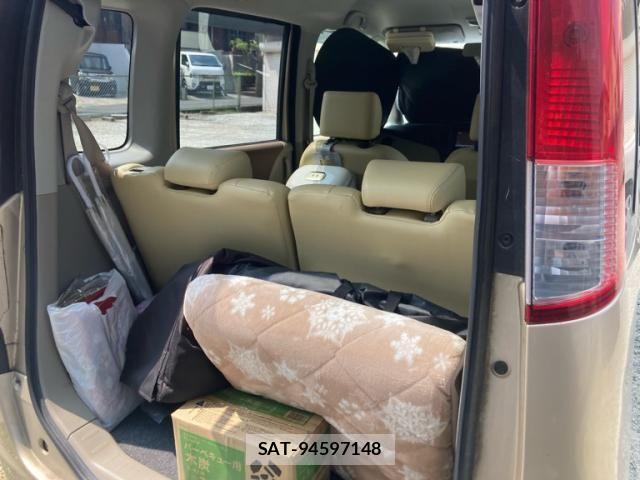 Nissan ROOX 2010-09 8334447-8