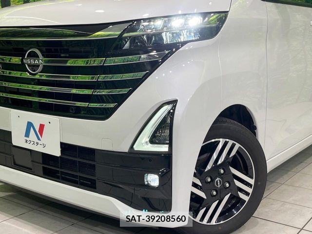 Nissan ROOX 2024-07 8337700-12