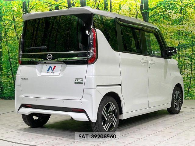 Nissan ROOX 2024-07 8337700-17