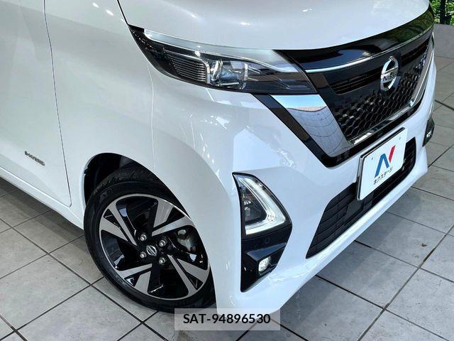 Nissan ROOX 2021-11 8337702-11