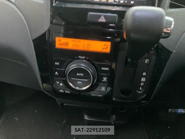 Nissan ROOX 2011-10 8334444-9