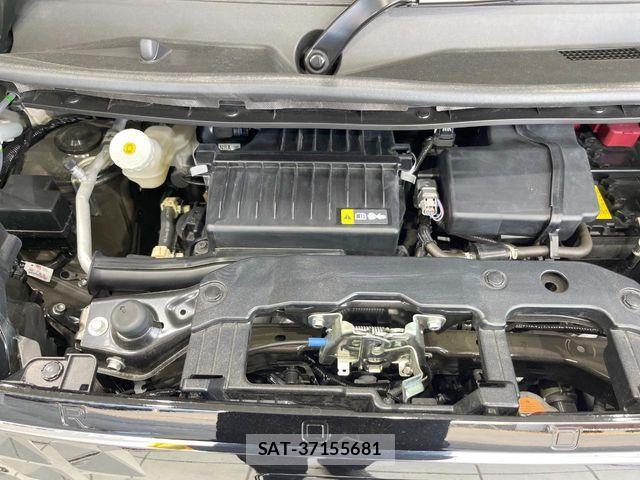 Nissan ROOX 2026-06 8355516-17
