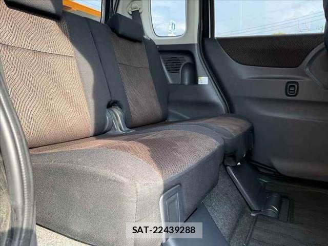 Nissan ROOX 2012-07 8355524-17