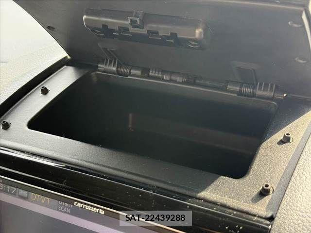 Nissan ROOX 2012-07 8355524-29